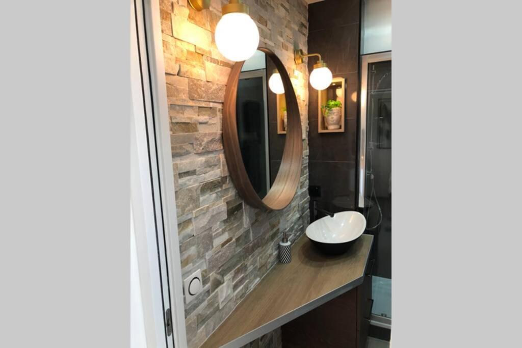 Appartement Vue Mer Et Port, Refait A Neuf Pour Vous ! Climatise 라그랑모트 외부 사진
