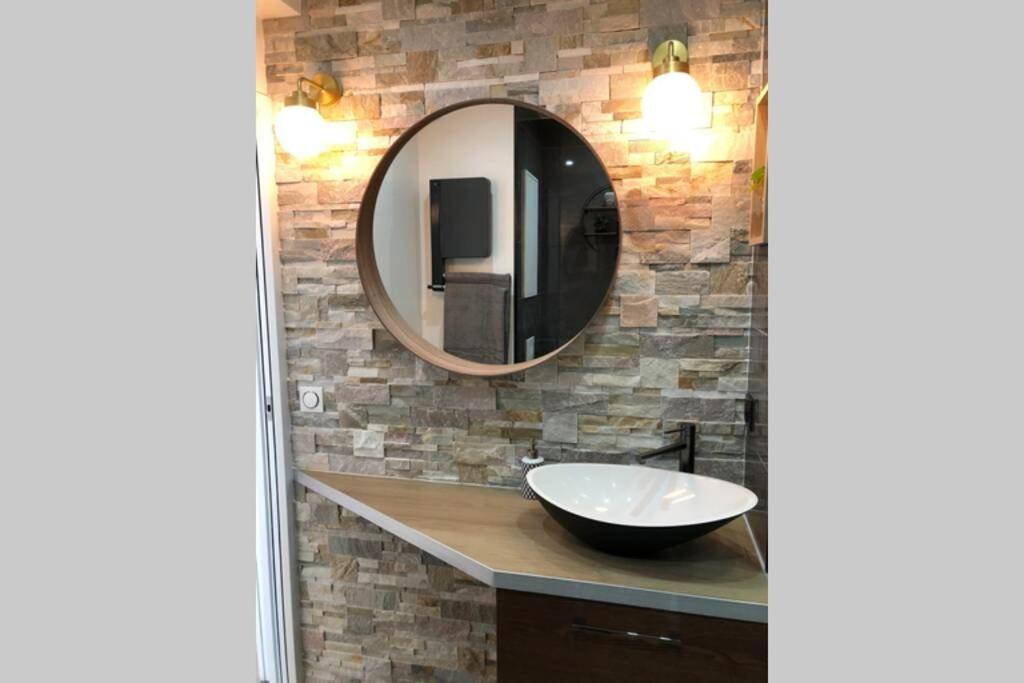 Appartement Vue Mer Et Port, Refait A Neuf Pour Vous ! Climatise 라그랑모트 외부 사진