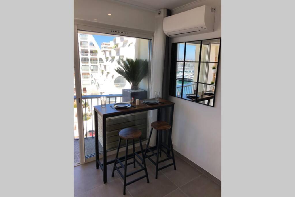 Appartement Vue Mer Et Port, Refait A Neuf Pour Vous ! Climatise 라그랑모트 외부 사진